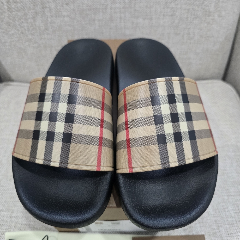 Burberry Women's Furley Vintage Check Slide Sandals